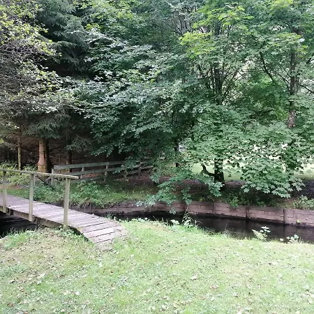 Chalet De L'ecureuil Chalet Bievre